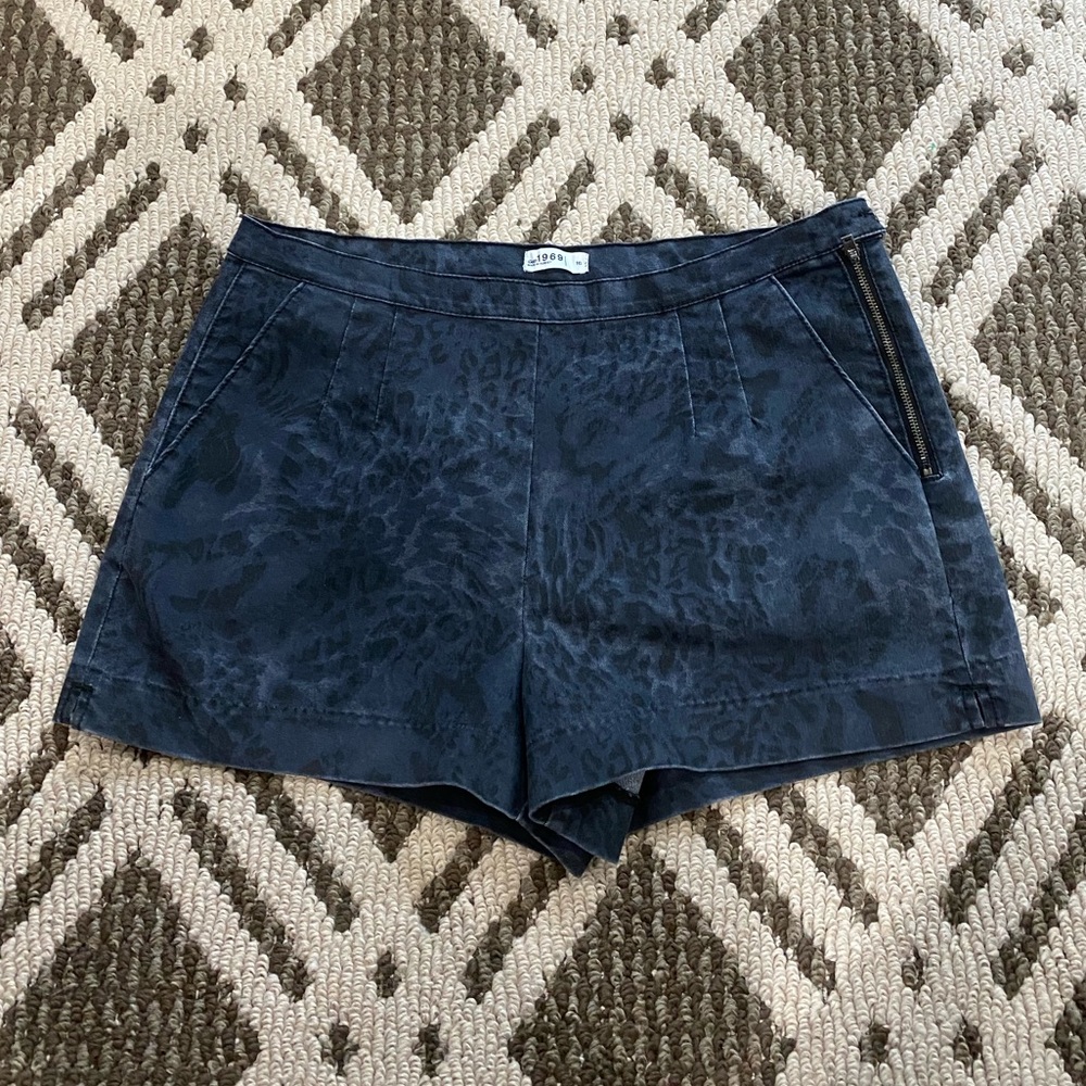 GAP 1969 Shorts